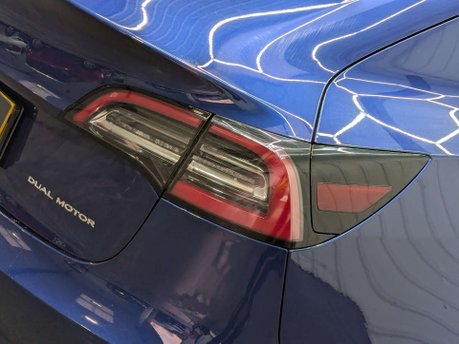 Tesla Model 3 Model 3 Long Range AWD 4WD 4dr 41