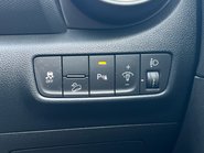 Hyundai KONA T-GDI PREMIUM MHEV 34