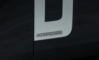 Land Rover Range Rover D350 AUTOBIOGRAPHY LWB 34