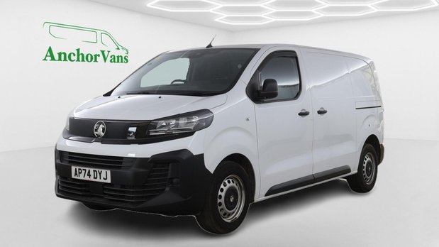 Vauxhall Vivaro SWB L1H1 Low Roof Prime 2900 Air Con Sensors EURO 6 NO VAT 1