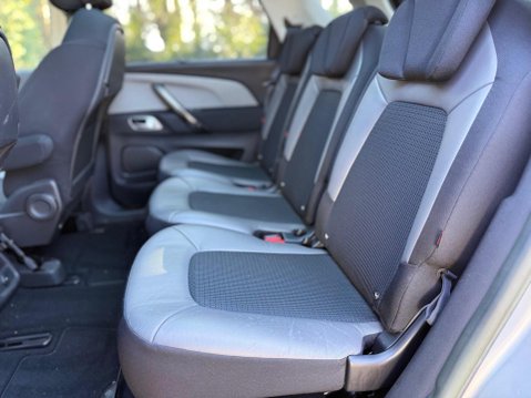 Citroen C4 Picasso 1.6 e-HDi Airdream Exclusive+ Euro 5 (s/s) 5dr 12