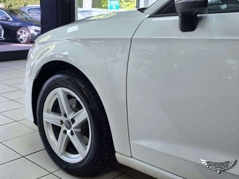 Audi A3 1.5 TFSI 35 Technik Sportback S Tronic Euro 6 (s/s) 5dr 12