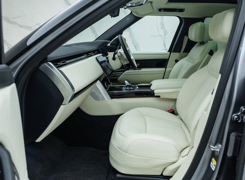 Land Rover Range Rover P400 AUTOBIOGRAPHY 21