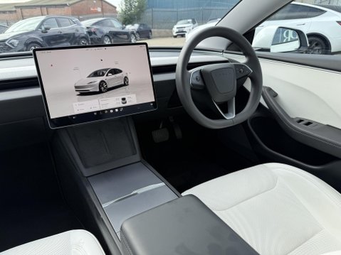 Tesla Model 3 Saloon 4dr Electric Auto RWD (208 ps) 26