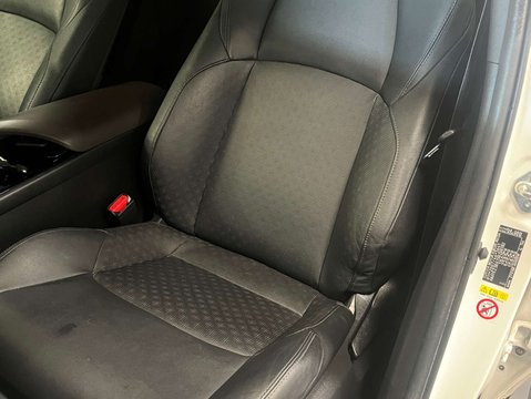 Toyota C-HR 1.8 C-HR Excel HEV CVT 5dr 30
