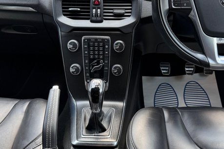 Volvo V40 T3 R-DESIGN EDITION 23