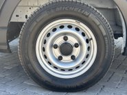 Ford Transit 350 Srw L4 130 ps Luton with Tail Lift 30