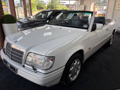 Mercedes-Benz E Class 3.2 E320 Cabriolet 2dr Petrol Automatic (217 bhp)