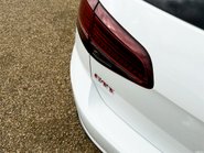 Volkswagen Golf GTI PERFORMANCE TSI DSG 37