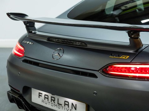 Mercedes-Benz Amg GT 4.0 V8 BiTurbo R (Premium) Coupe 2dr Petrol SpdS DCT Euro 6 (s/s) (585 ps) 31