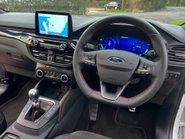 Ford Kuga ST-LINE X EDITION 8