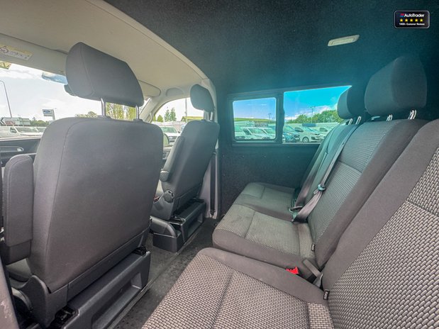 Volkswagen Transporter Crew Cab SWB L1H1 T32 Tdi Kombi Highline Air SELECT 13