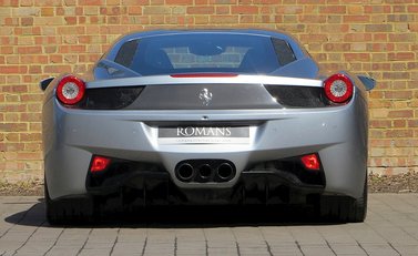 Ferrari 458 Italia 7
