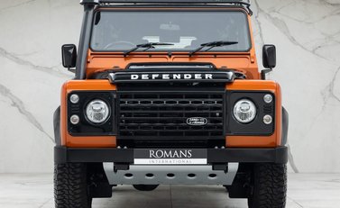 Land Rover Defender 110 Adventure Edition 18