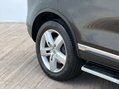 Volkswagen Touareg 3.0 Touareg V6 TSi Hybrid Auto 4WD 5dr 7