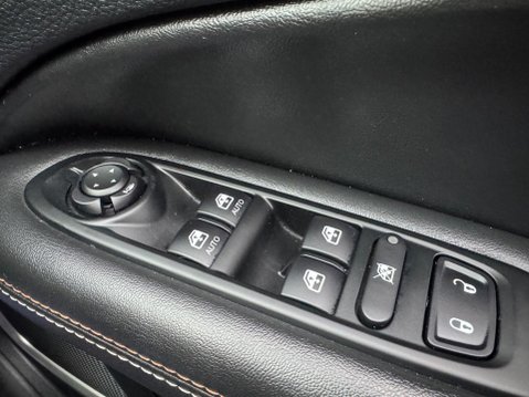 Jeep Compass 2.0 MultiJetII Longitude 4WD Euro 6 (s/s) 5dr 41