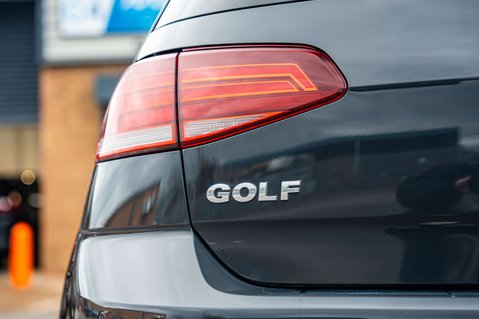 Volkswagen Golf 2.0 Golf Match TDI 5dr 44