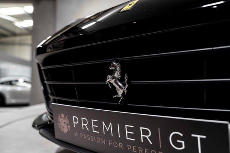 Ferrari GTC4 Lusso V12. WARRANTY. CARBON FIBRE INTERIOR. PANORAMIC ROOF. PASSENGER DISPLAY. 46