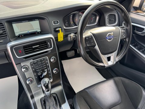Volvo V60 2.0 D3 R-Design Nav Auto Euro 6 (s/s) 5dr 13