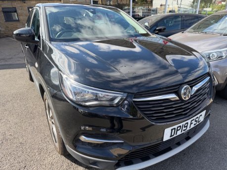 Vauxhall Grandland X SPORT NAV S/S 9