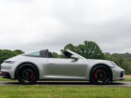Porsche 911 Targa 4 GTS PDK 3