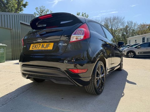 Ford Fiesta 1.0 Fiesta ST-Line Black Edition 3dr 32