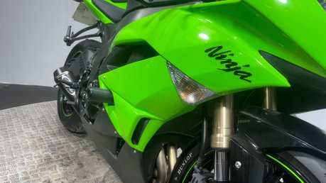 Kawasaki Ninja ZX6R 2009 ONLY 4K MEGA CLEAN 600CC SPORTS BIKE NEW MOT 46