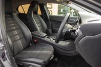 Mercedes-Benz GLA Class GLA 180 URBAN EDITION 32