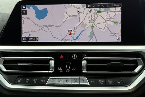 BMW 3 Series 330E M SPORT TOURING - HYBRID - APPLE CAR PLAY - 2 OWNERS - CAMERA -NEW MOT 41