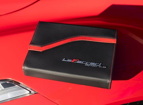 Ferrari LaFerrari Aperta 41
