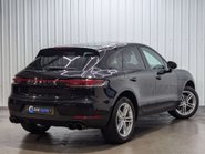 Porsche Macan 2.0 Macan Semi-Auto 4WD 5dr 8