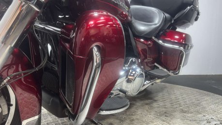 Harley-Davidson Touring 1745 FLHTK ELECTRA GLIDE ULTRA LIMITED 2018 28K MOT CRUISER 37