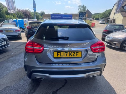 Mercedes-Benz GLA 1.6 GLA200 AMG Line (Premium) 7G-DCT Euro 6 (s/s) 5dr 12
