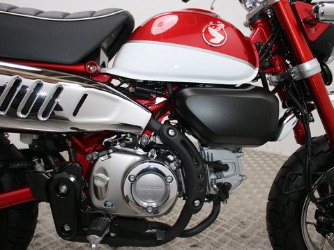 Honda Monkey Z 125 MA-K 24