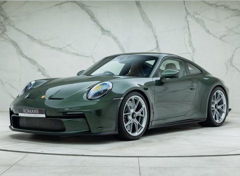 Porsche 911 GT3 TOURING (992) 1