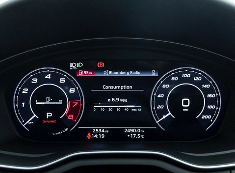 Audi RS4 Avant Carbon Black 17