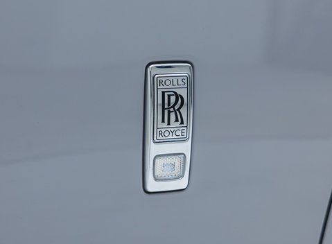 Rolls-Royce Spectre 38