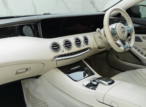 Mercedes-Benz S Class AMG S63 Coupe 12