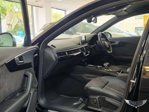 Audi A4 2.0 TFSI 40 Black Edition S Tronic Euro 6 (s/s) 5dr 53