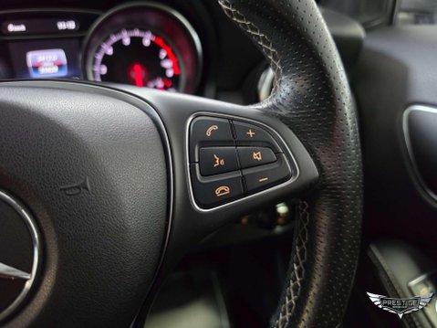 Mercedes-Benz GLA 1.6 GLA200 Sport Euro 6 (s/s) 5dr 54