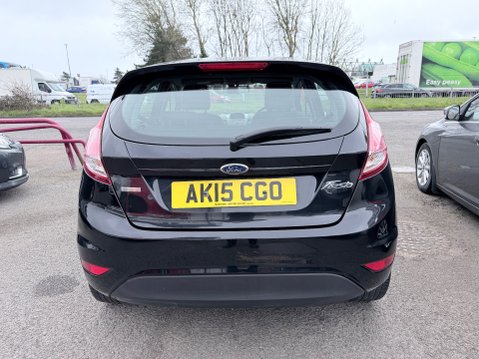 Ford Fiesta 1.0 ZETEC 6