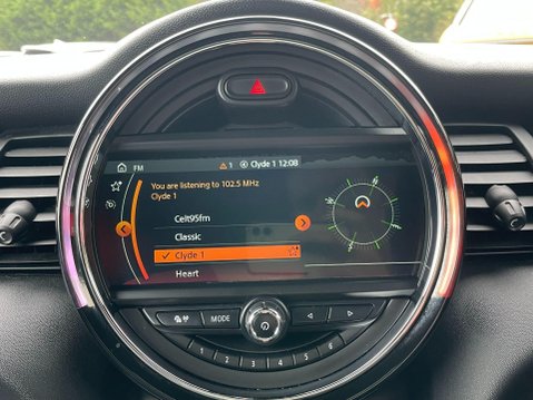 Mini Hatch 1.5 Cooper Steptronic Euro 6 (s/s) 3dr 23