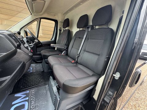 Peugeot Boxer 2.2 Boxer 335 Professional L3H2 Blue HDi 26