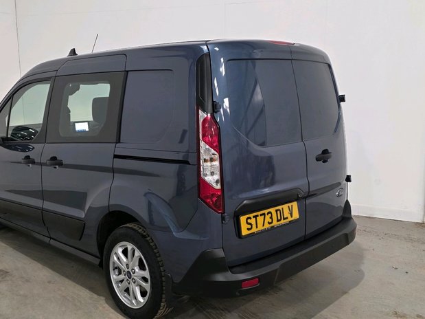 Ford Transit Connect Transit Connect 240 L1 H1 Trend 1.5L 100PS 8 Speed Auto 11