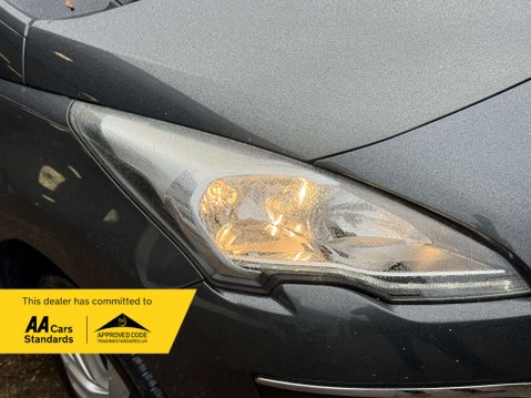 Peugeot 3008 1.6 3008 Active Blue HDi S/S 5dr 12