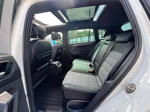 Volkswagen Tiguan R LINE TDI BMT 4MOTION DSG 77