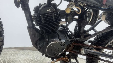 Yamaha YBR 125 2005 SCRAMBLER PROJECT BUILD 125CC LEARNER SPARES OR REPAIR 25