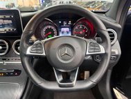 Mercedes-Benz GLC 2.1 GLC220d AMG Line (Premium Plus) SUV 5dr Diesel G-Tronic+ 4MATIC Euro 6 26