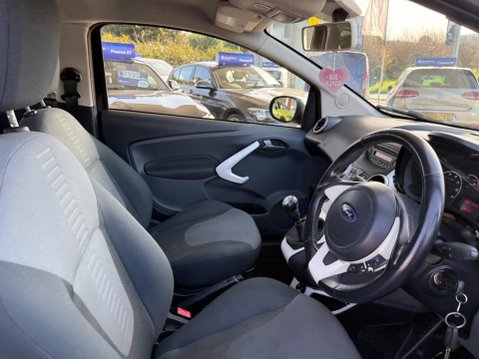 Ford Ka 1.2 Zetec Euro 5 (s/s) 3dr 12
