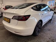 Tesla Model 3 Standard Range Plus Auto RWD 4dr 8